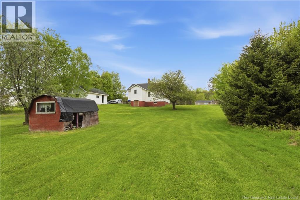 305 Pleasant Drive - 26