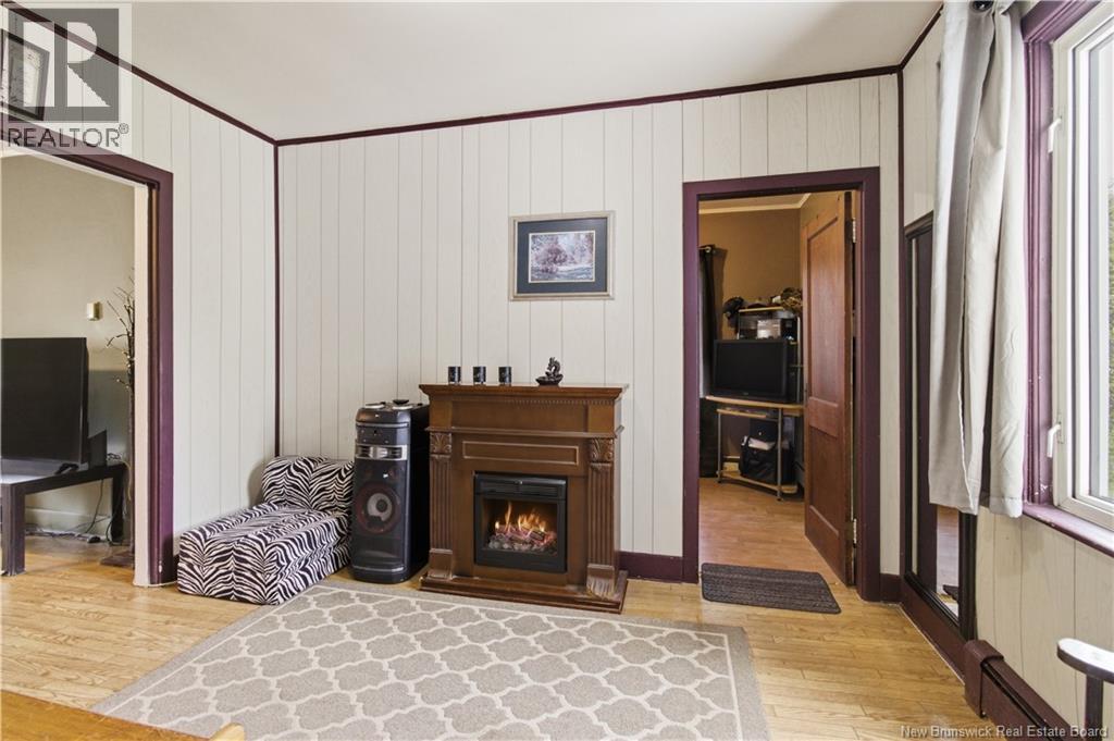 305 Pleasant Drive - 6