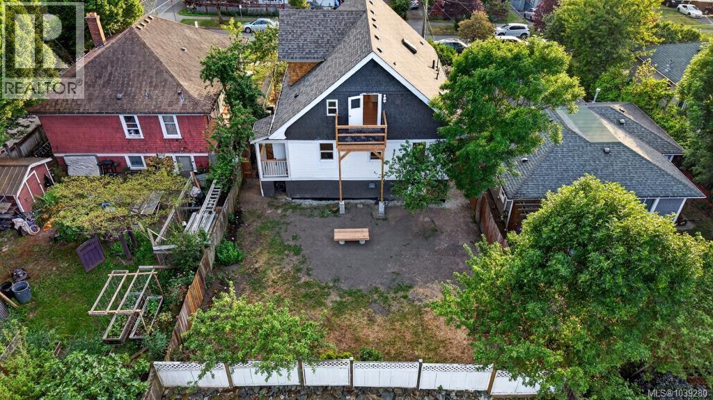 3109 Glasgow St - 29