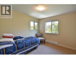 403 5631 Inlet Avenue, Sechelt, BC V7Z0J1 Photo 11