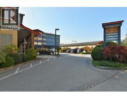 403 5631 Inlet Avenue, Sechelt, BC V7Z0J1 Photo 24