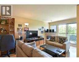 403 5631 Inlet Avenue, Sechelt, BC V7Z0J1 Photo 6