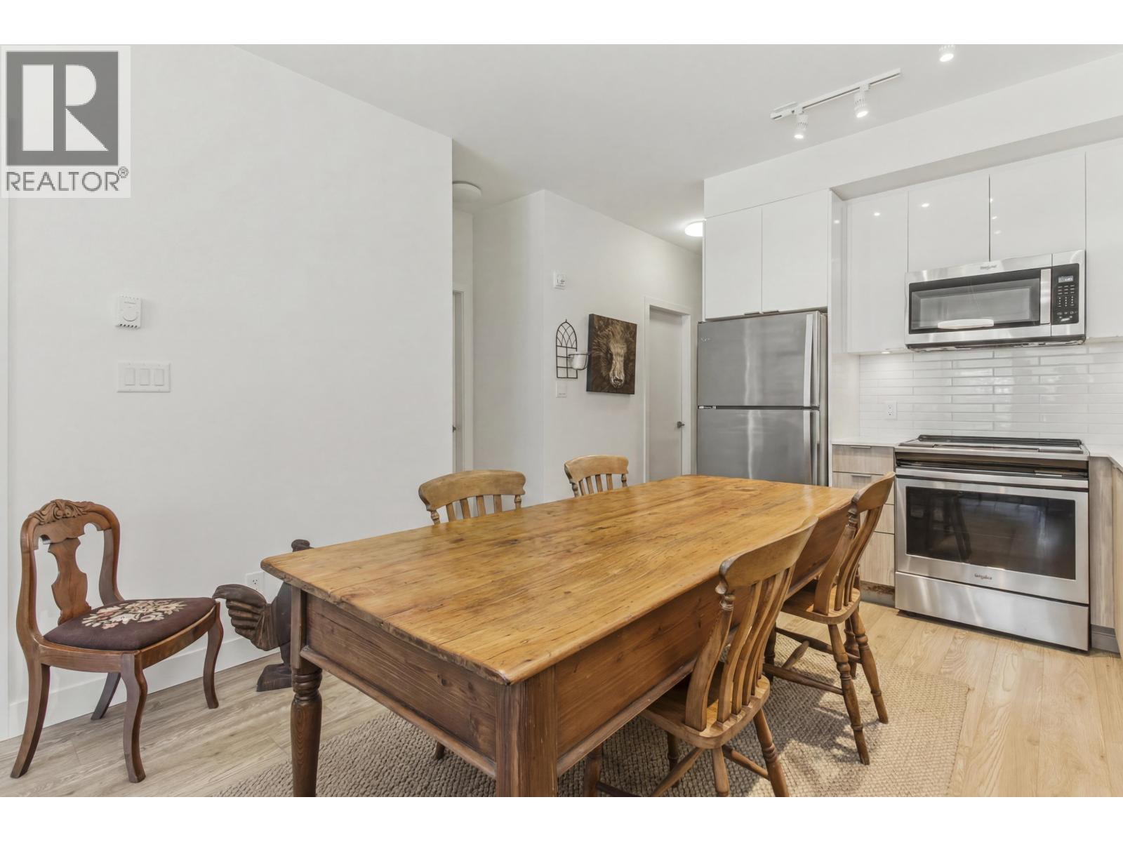 505 37881 CLEVELAND AVENUE, Squamish