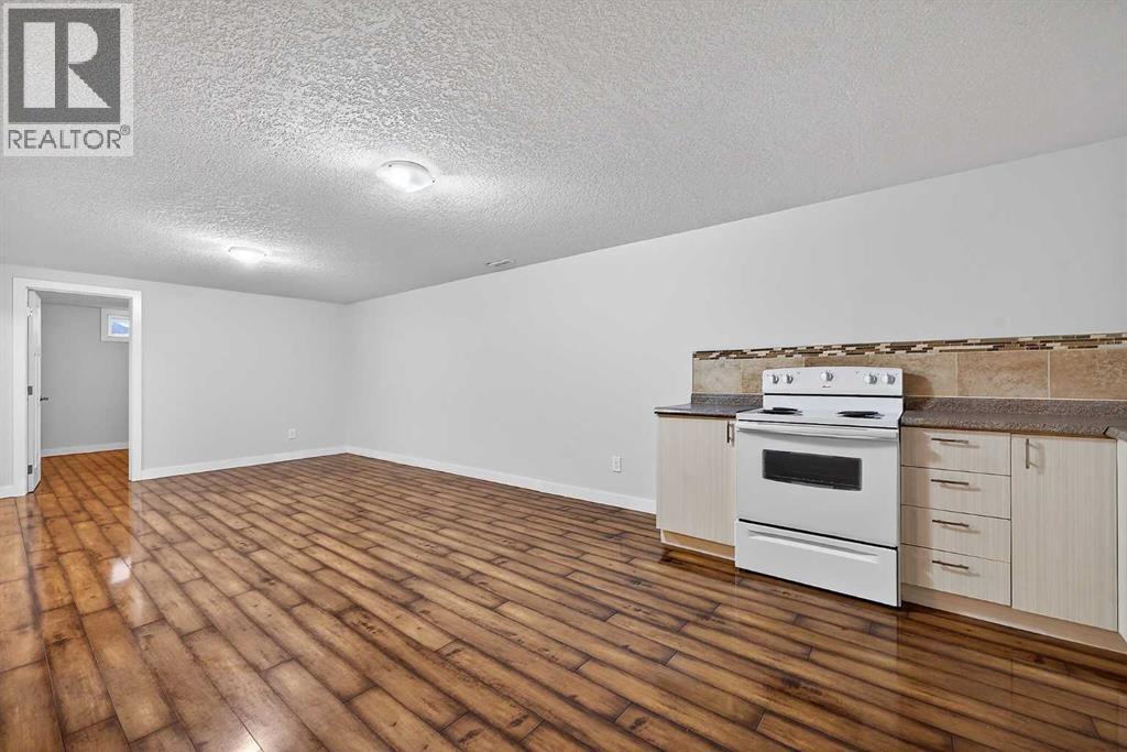 1203 34 Street SE - 19