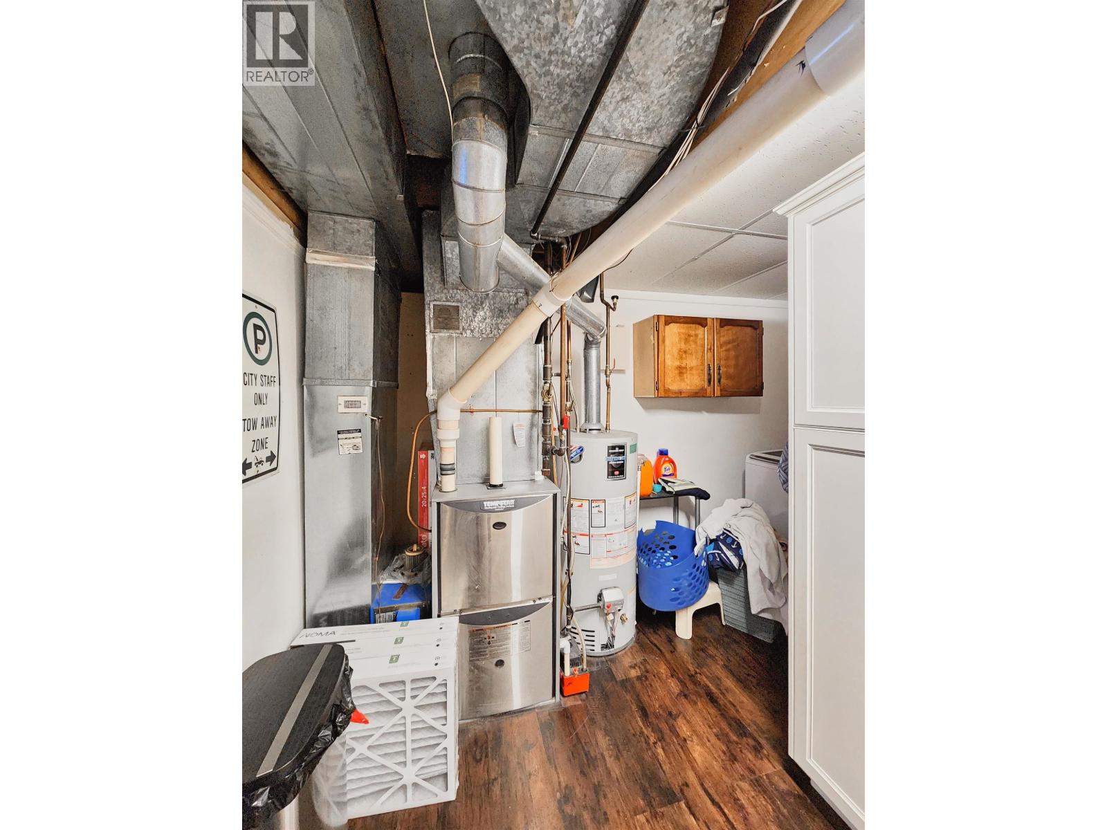 2396 JASPER STREET - 19