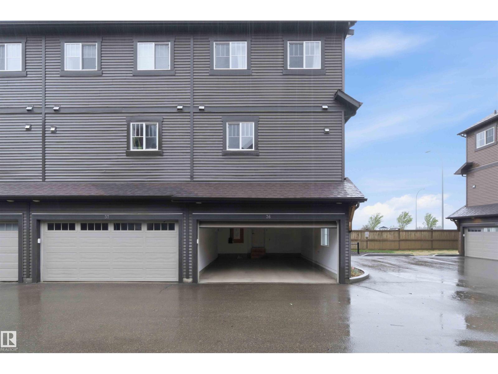 36 1005 GRAYDON HILL BV SW - 7
