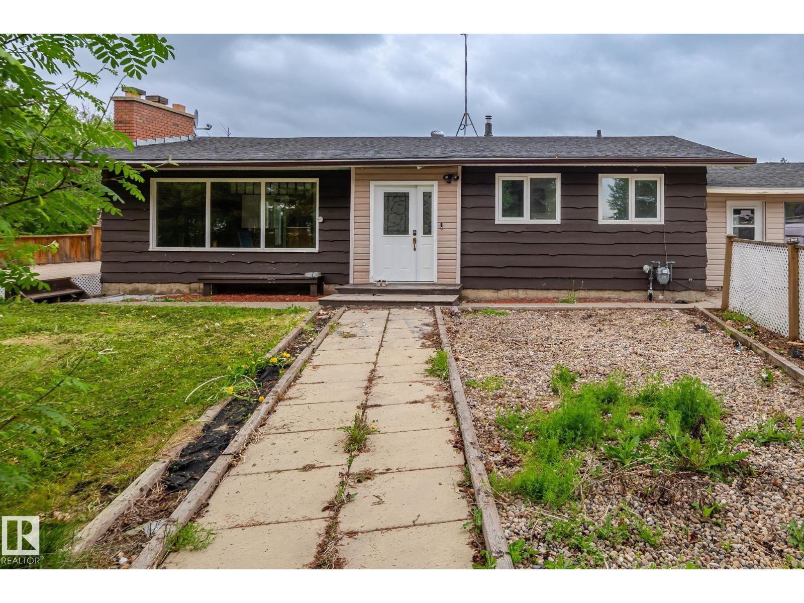 10915 SPRUCE VALLEY RD exterior