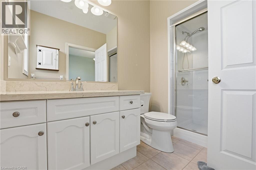 53 GREENTRAIL Drive - 25