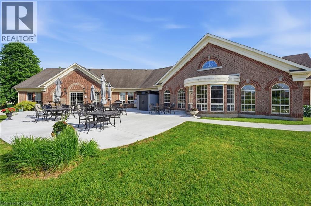 53 GREENTRAIL Drive - 37