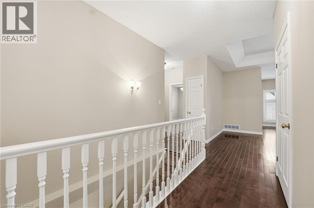 53 GREENTRAIL Drive - 15