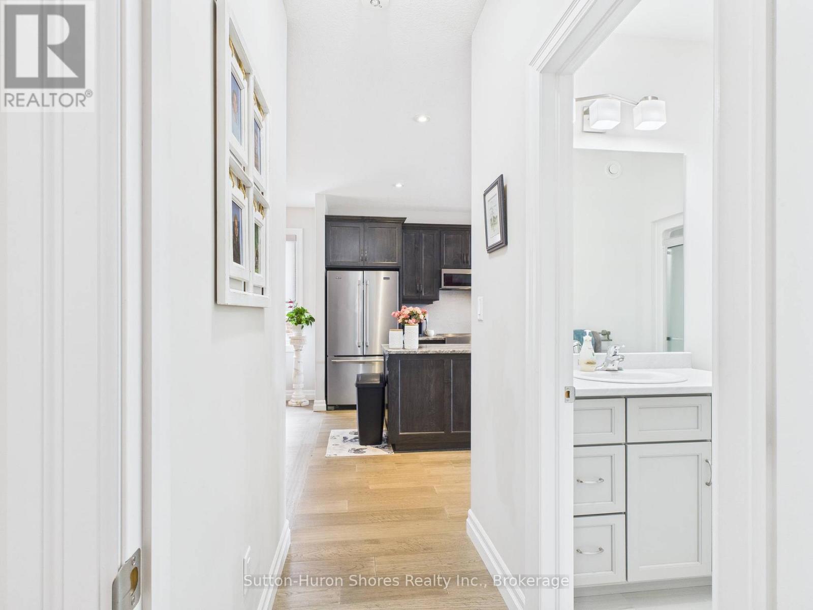 404 DEVONSHIRE ROAD - 14