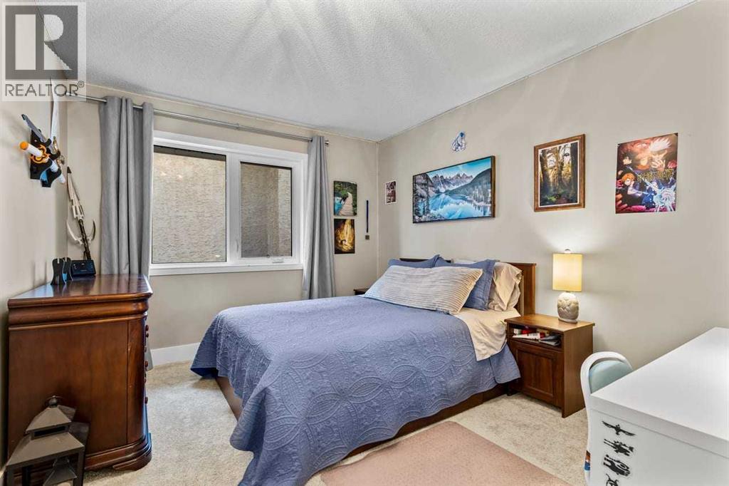 68 Christie Knoll Heights SW - 27