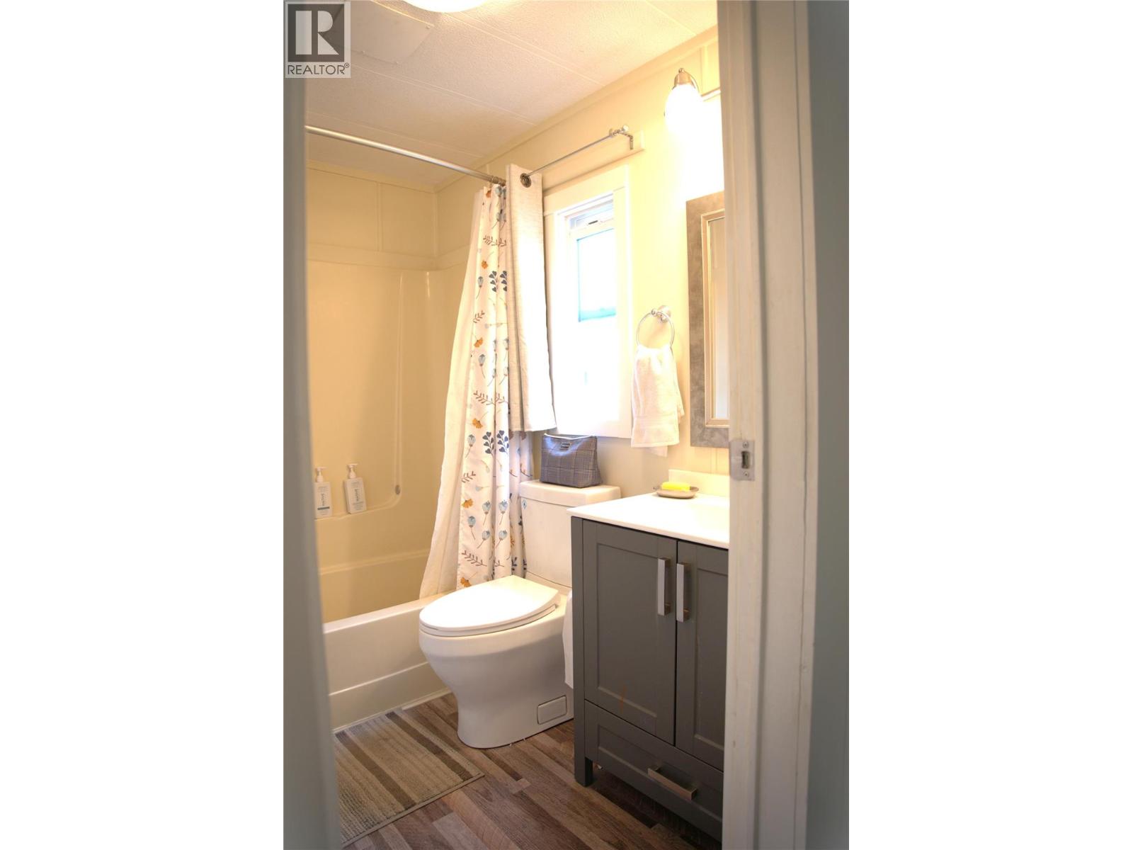 3350 10 Avenue NE Lot# 61 - 8