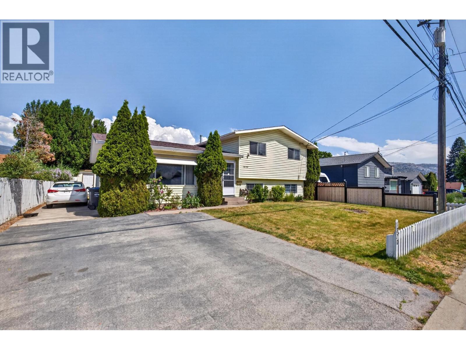 1820 Quebec Street - 1