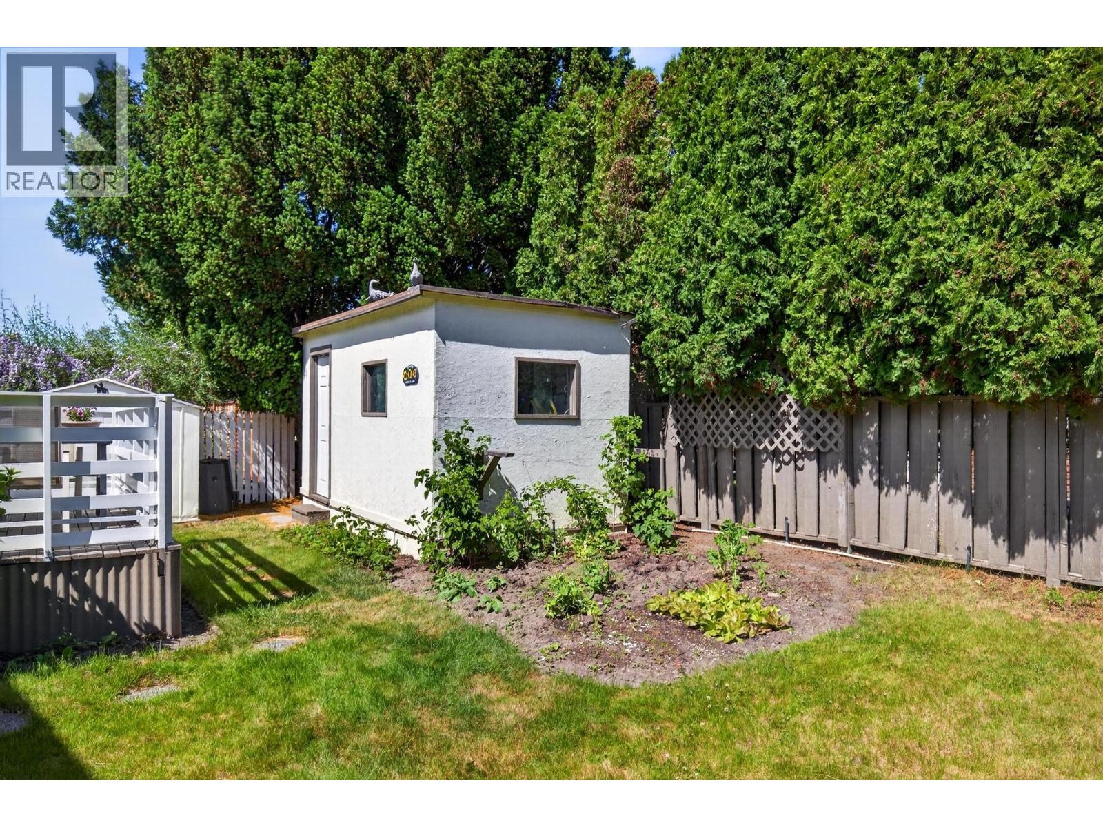 1820 Quebec Street - 26