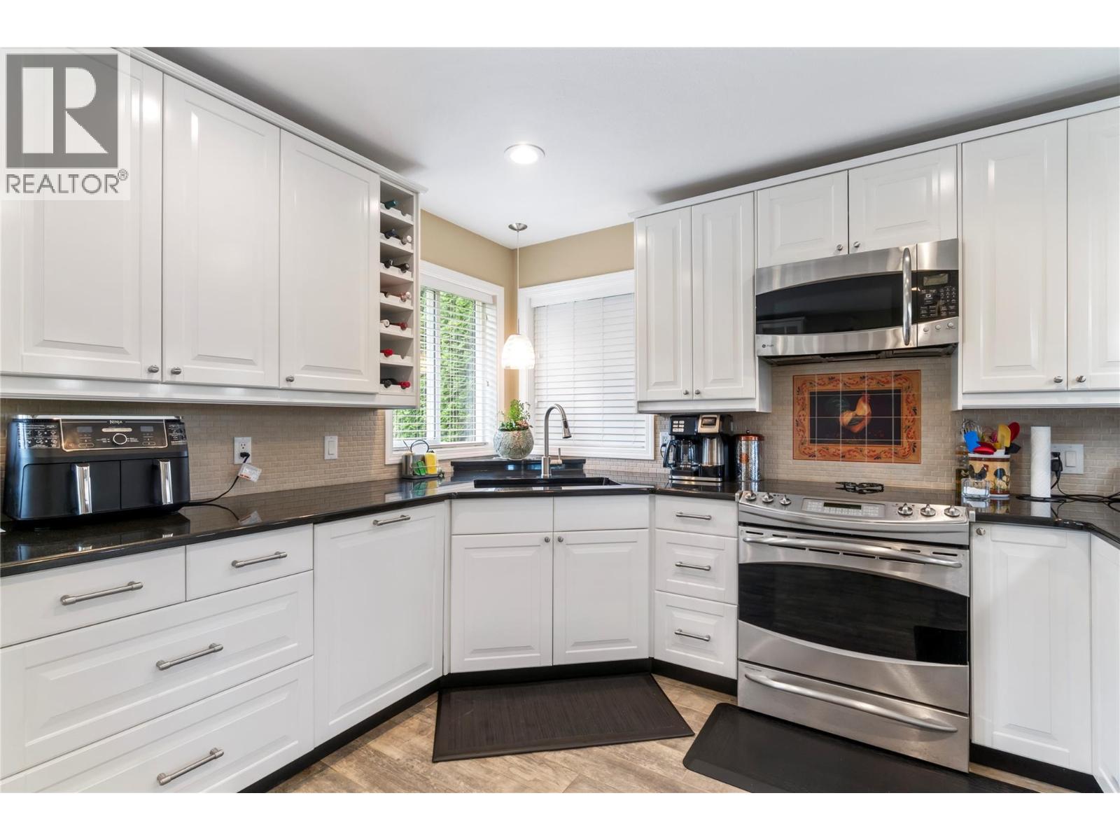 2215 Lakeview Drive - 7