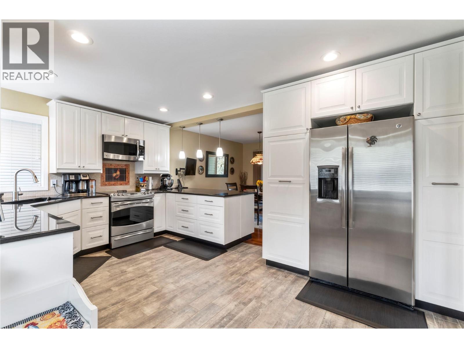 2215 Lakeview Drive - 14