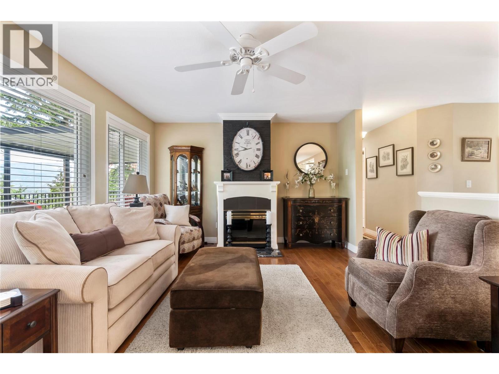  2215 Lakeview Drive, Blind Bay