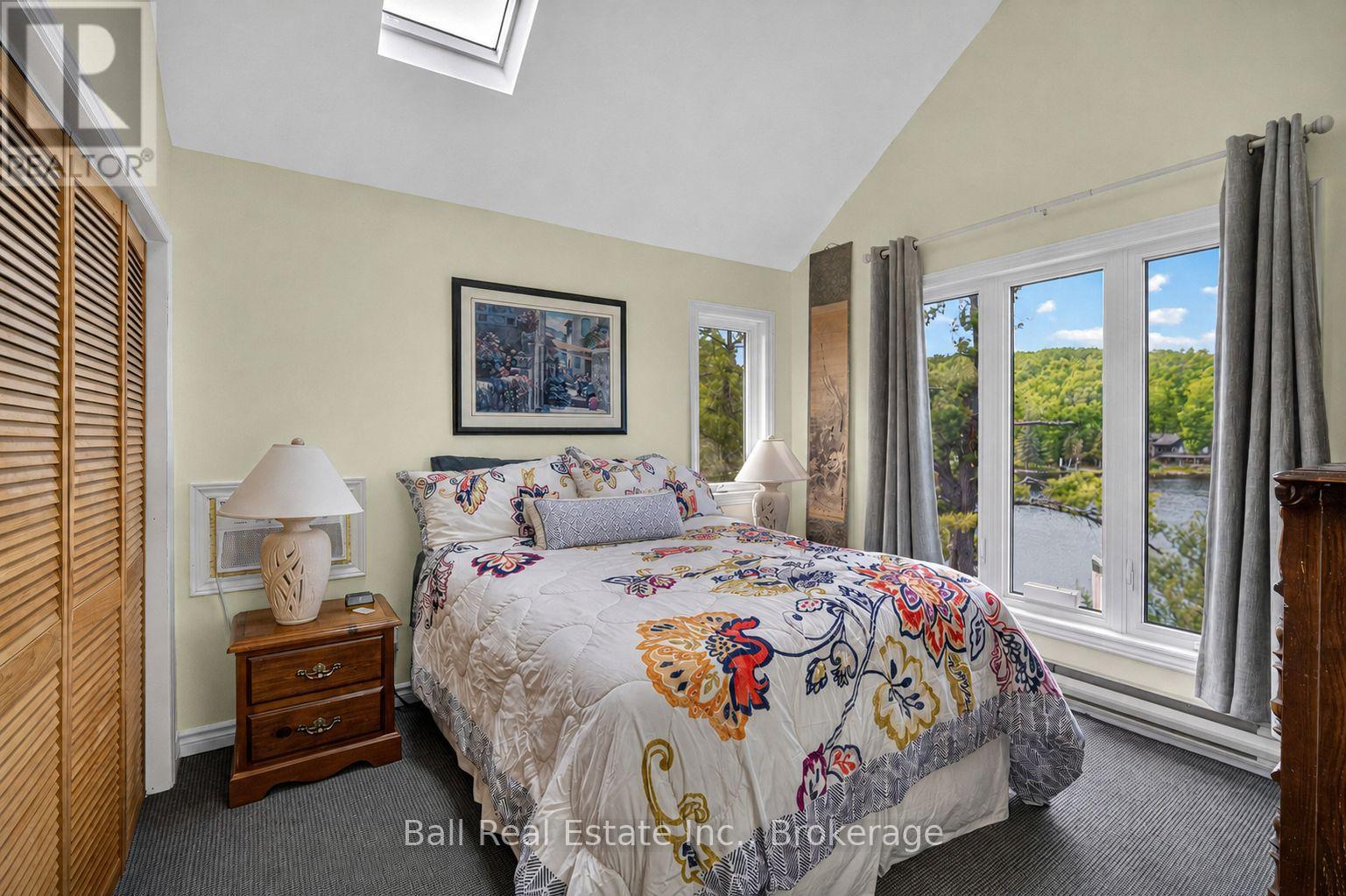 85 HILLCREST ROAD - 27