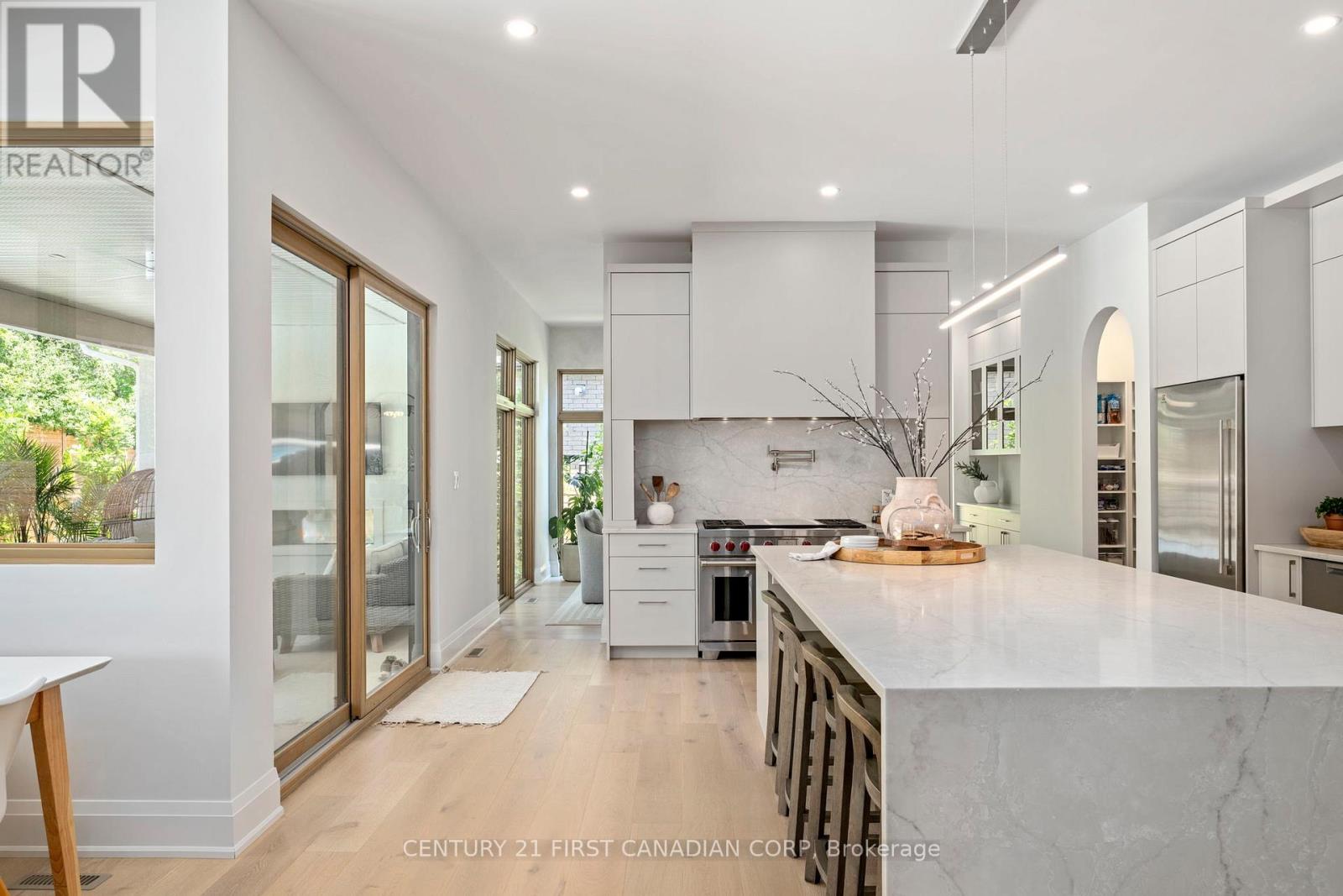 68 PRINCETON TERRACE - 13