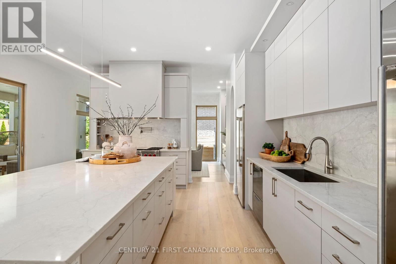 68 PRINCETON TERRACE - 11