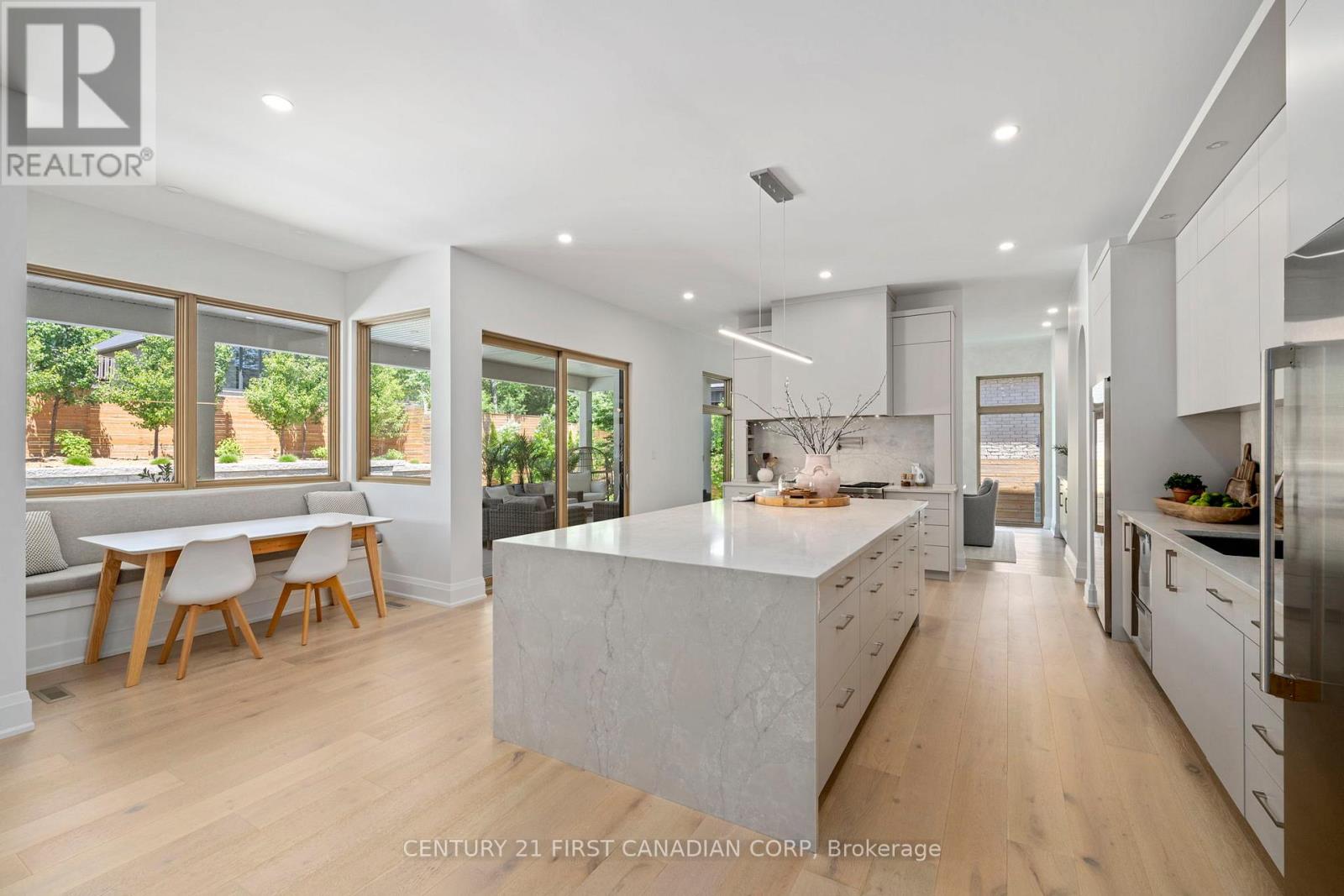 68 PRINCETON TERRACE - 12