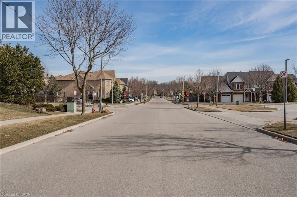 #406 4015 KILMER Drive - 27