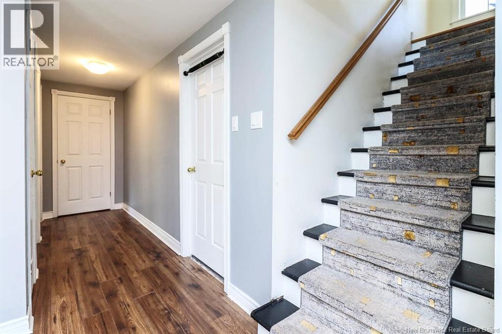 11 Princeton Avenue - 27
