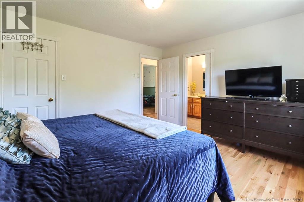 11 Princeton Avenue - 21