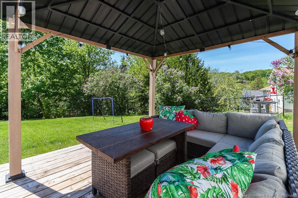 11 Princeton Avenue - 47