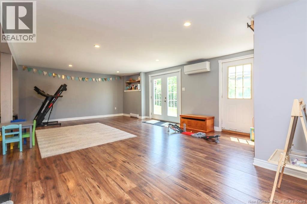 11 Princeton Avenue - 32