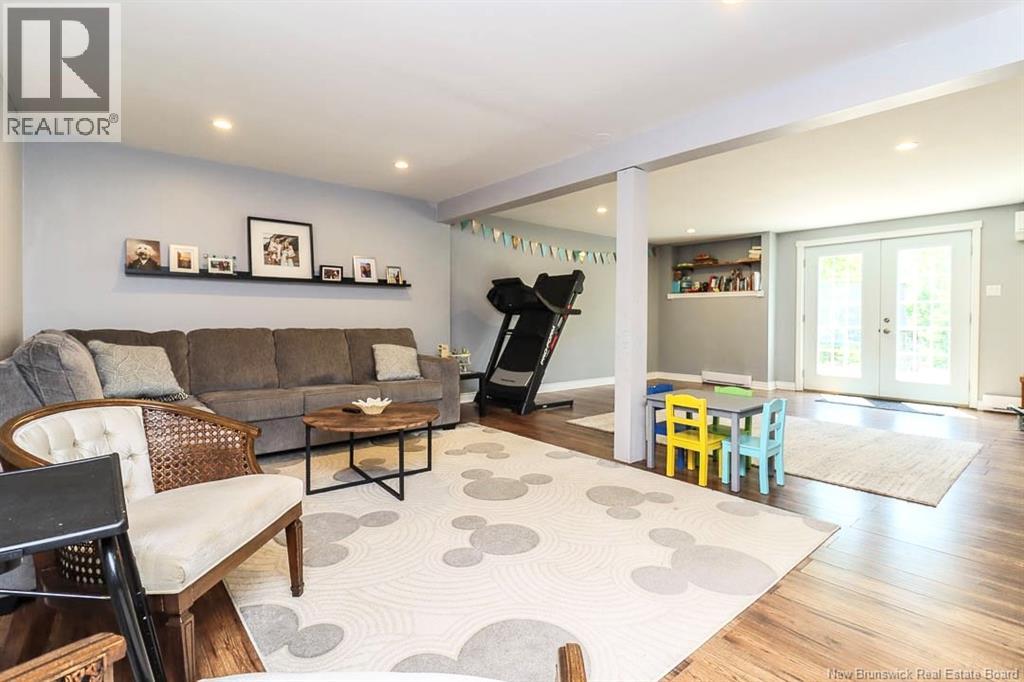 11 Princeton Avenue - 30