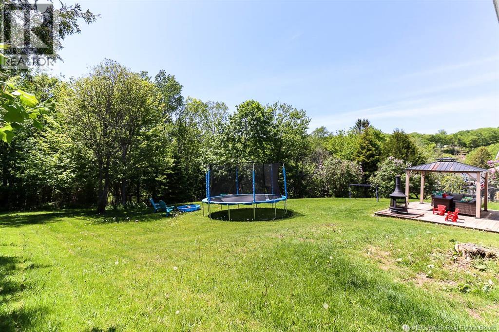 11 Princeton Avenue - 40