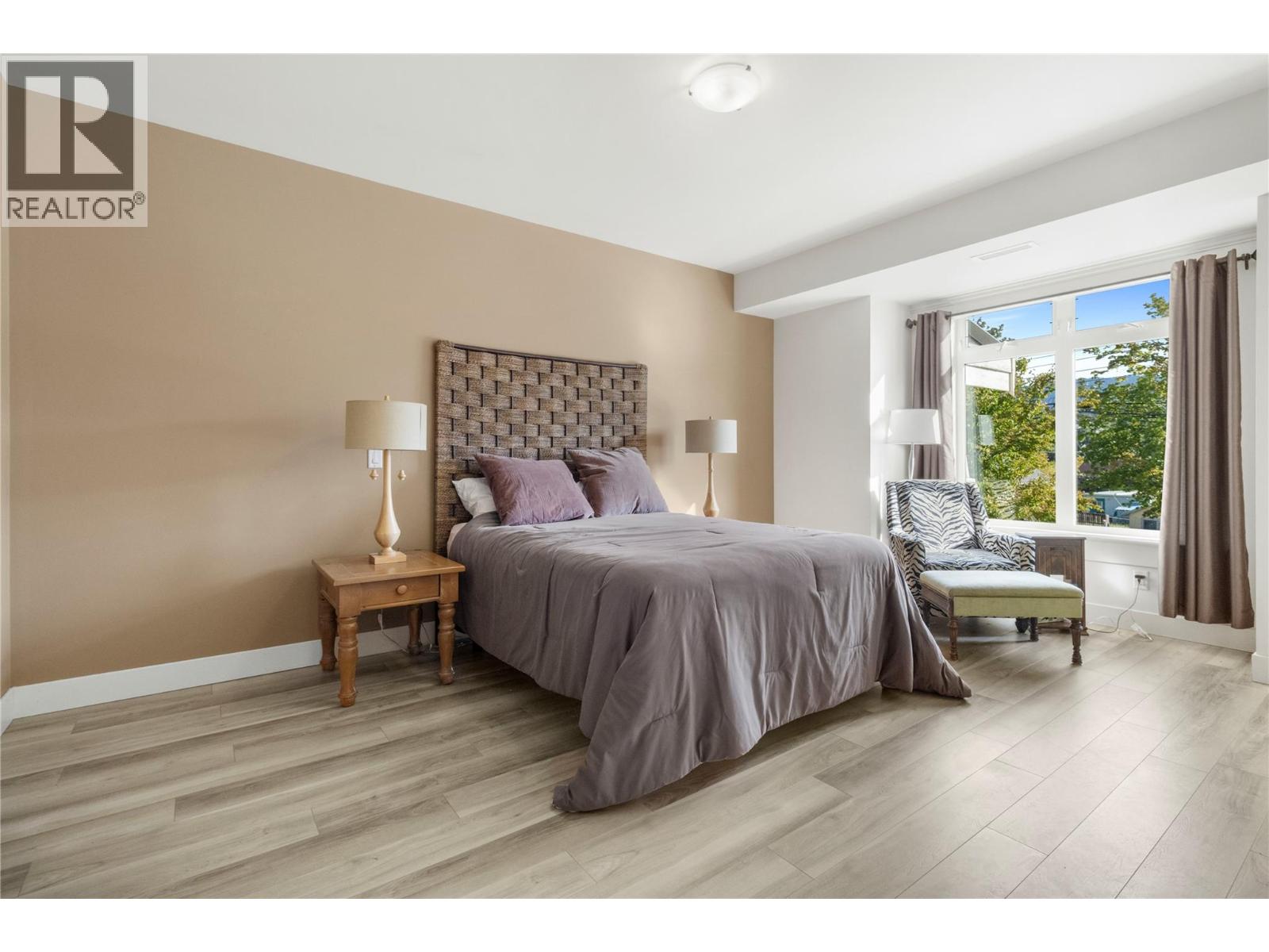 103 611 Shuswap Street Southwest, Salmon Arm