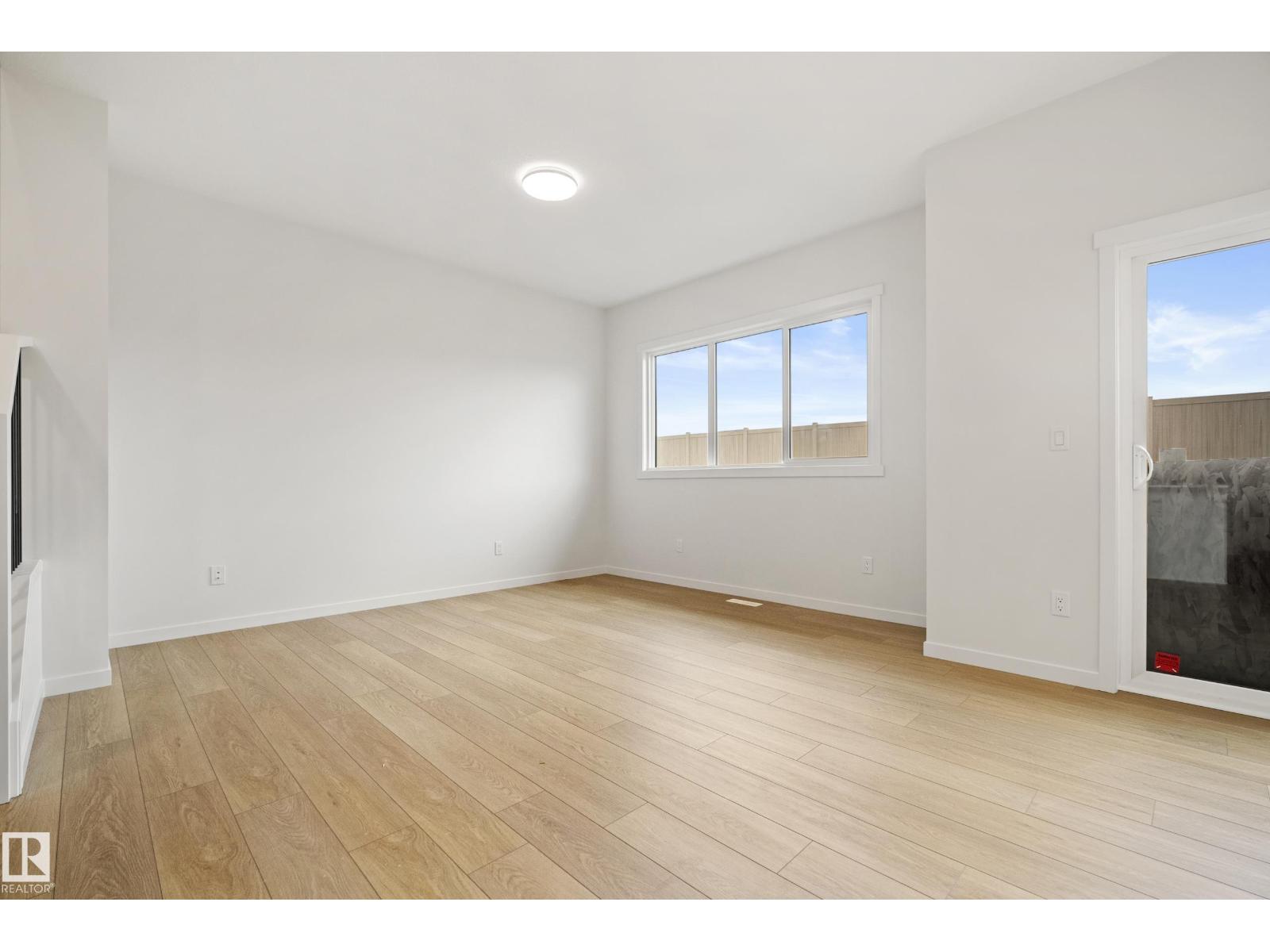 20731 24 AV NW - 16