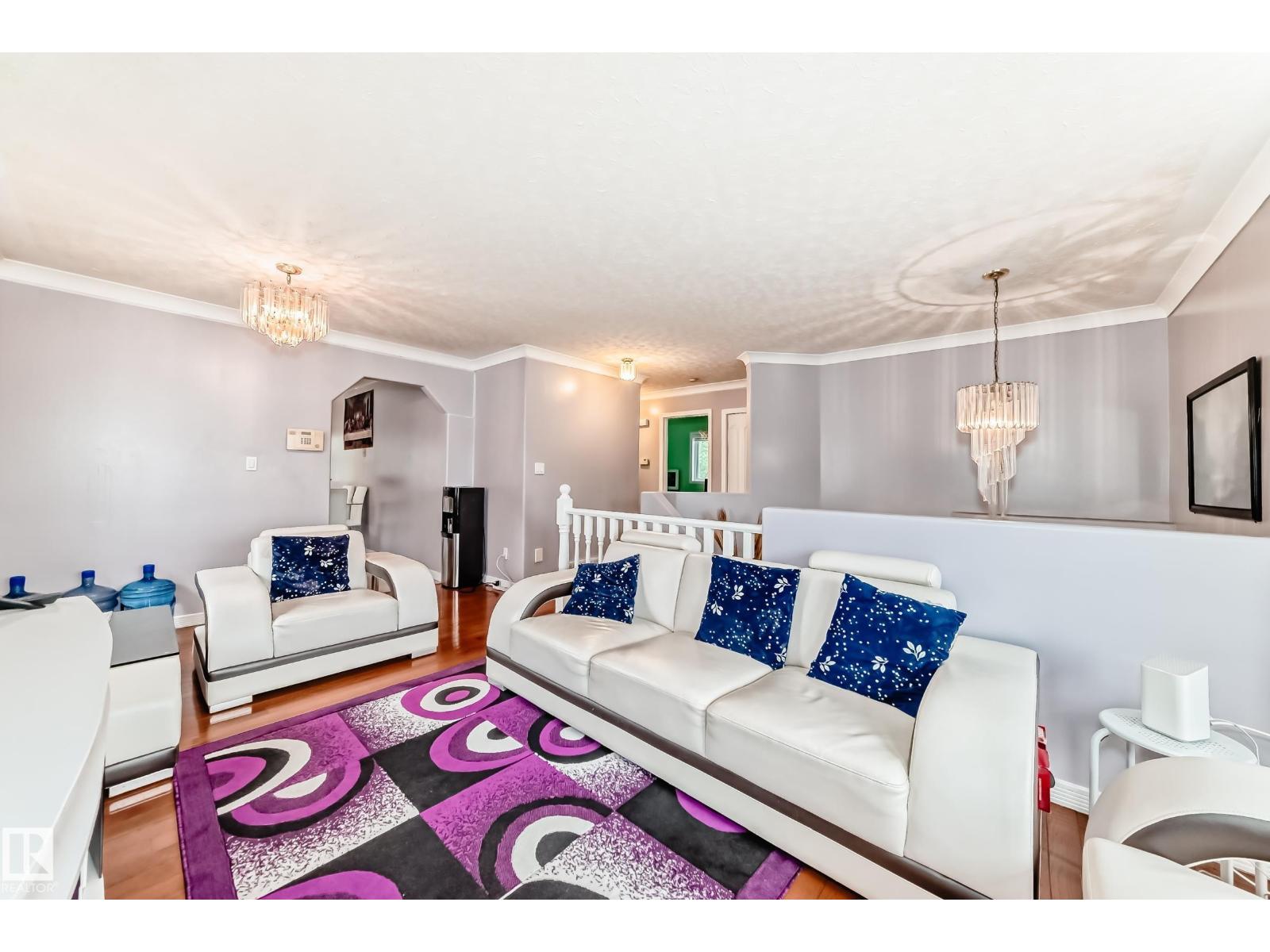 8317 160A AV NW - 17
