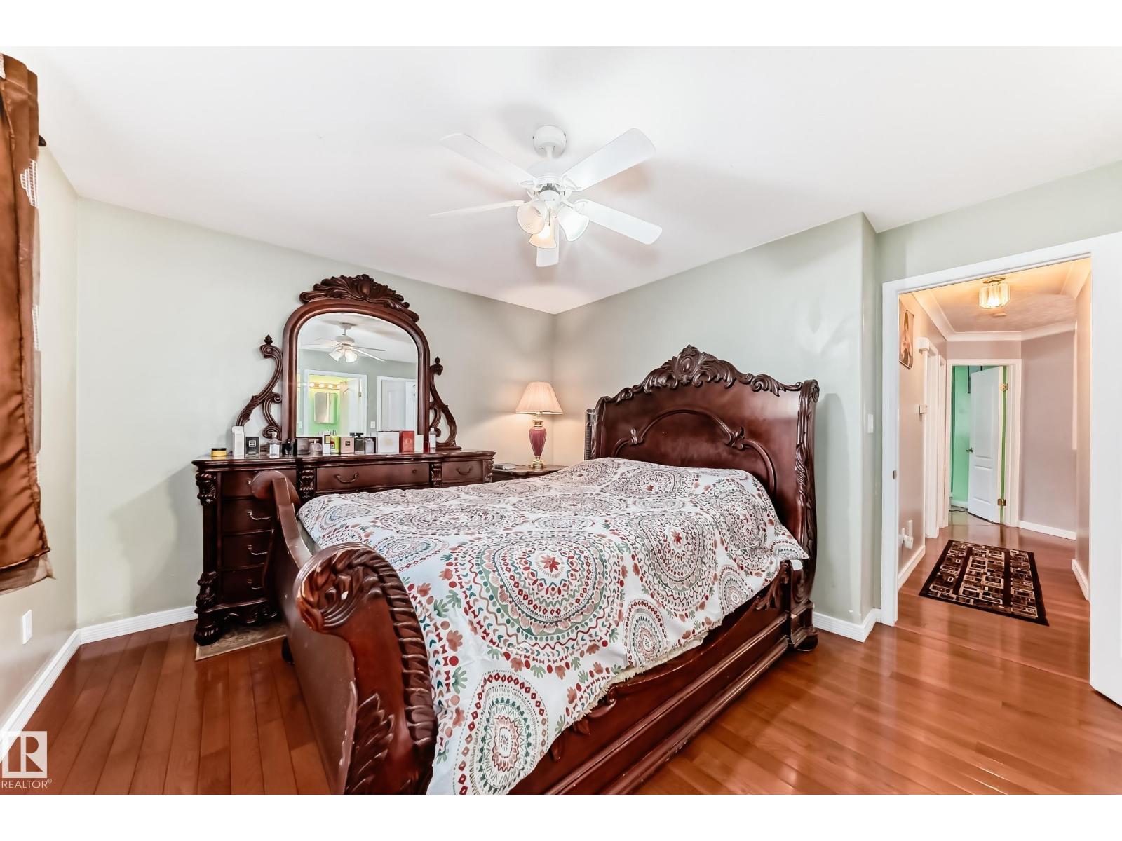 8317 160A AV NW - 20