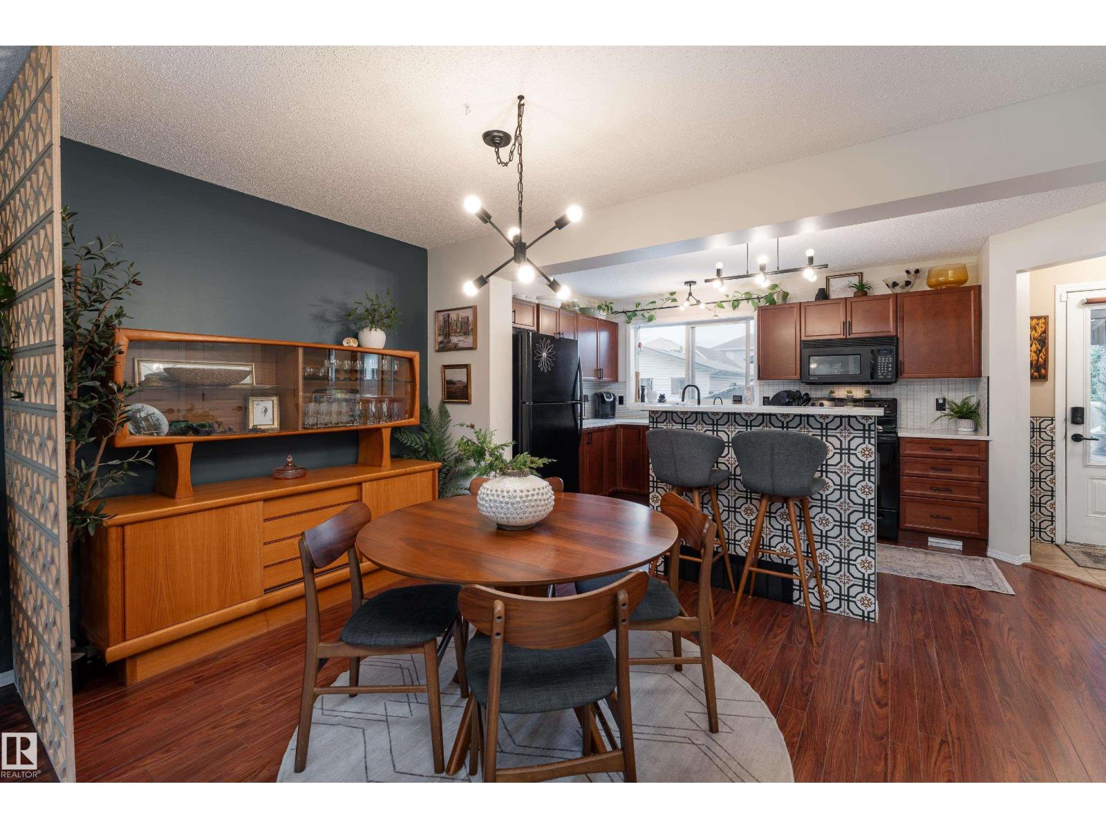 5964 SOUTH TERWILLEGAR BV NW - 6