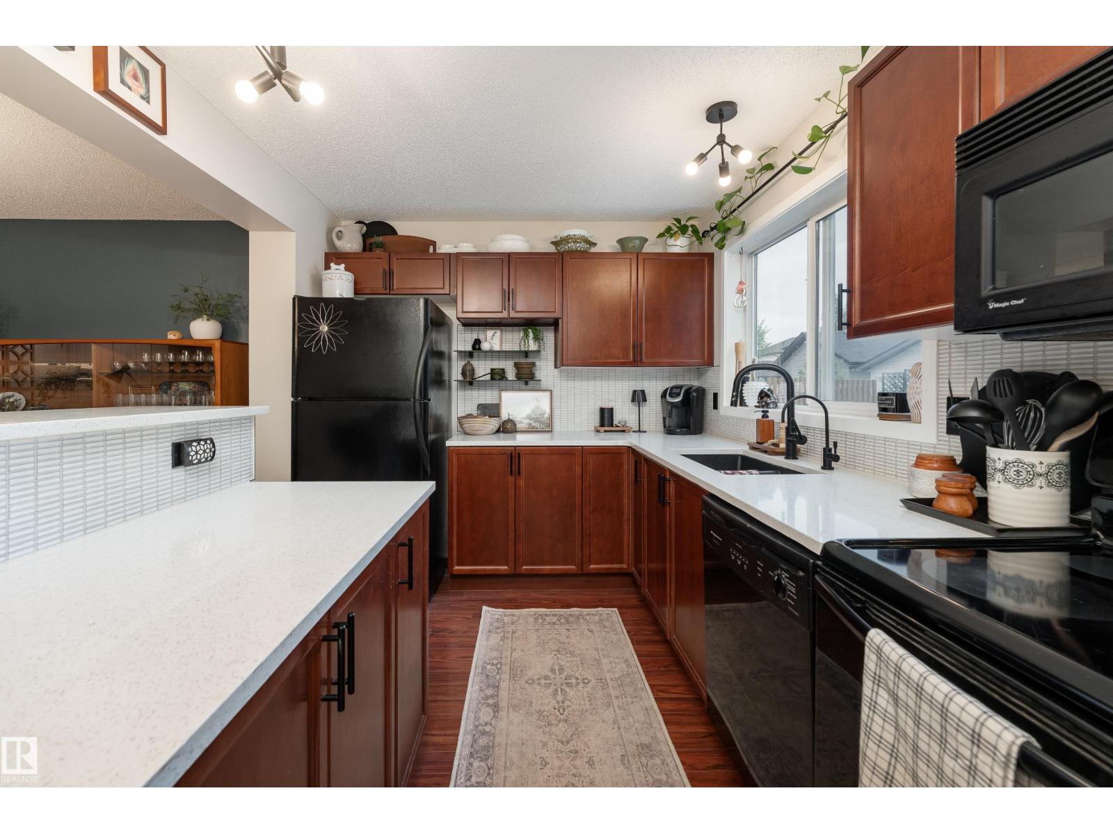 5964 SOUTH TERWILLEGAR BV NW - 7