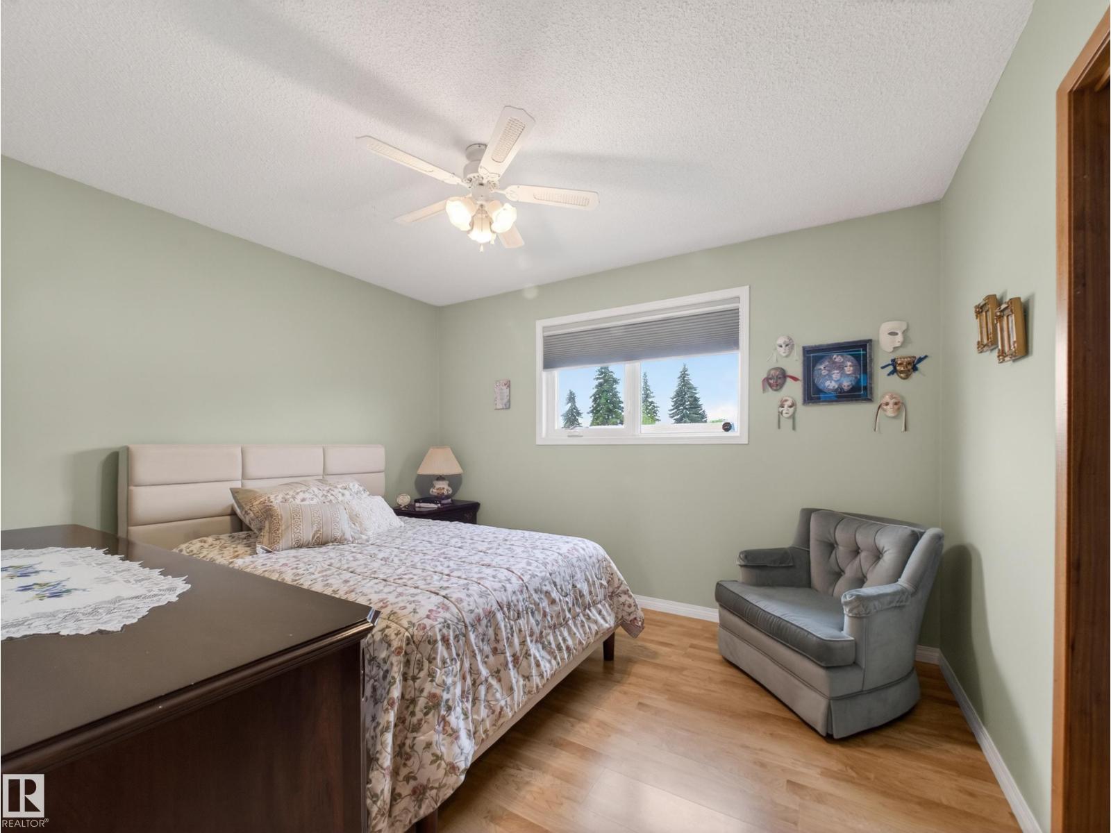 14408 77 ST NW - 32