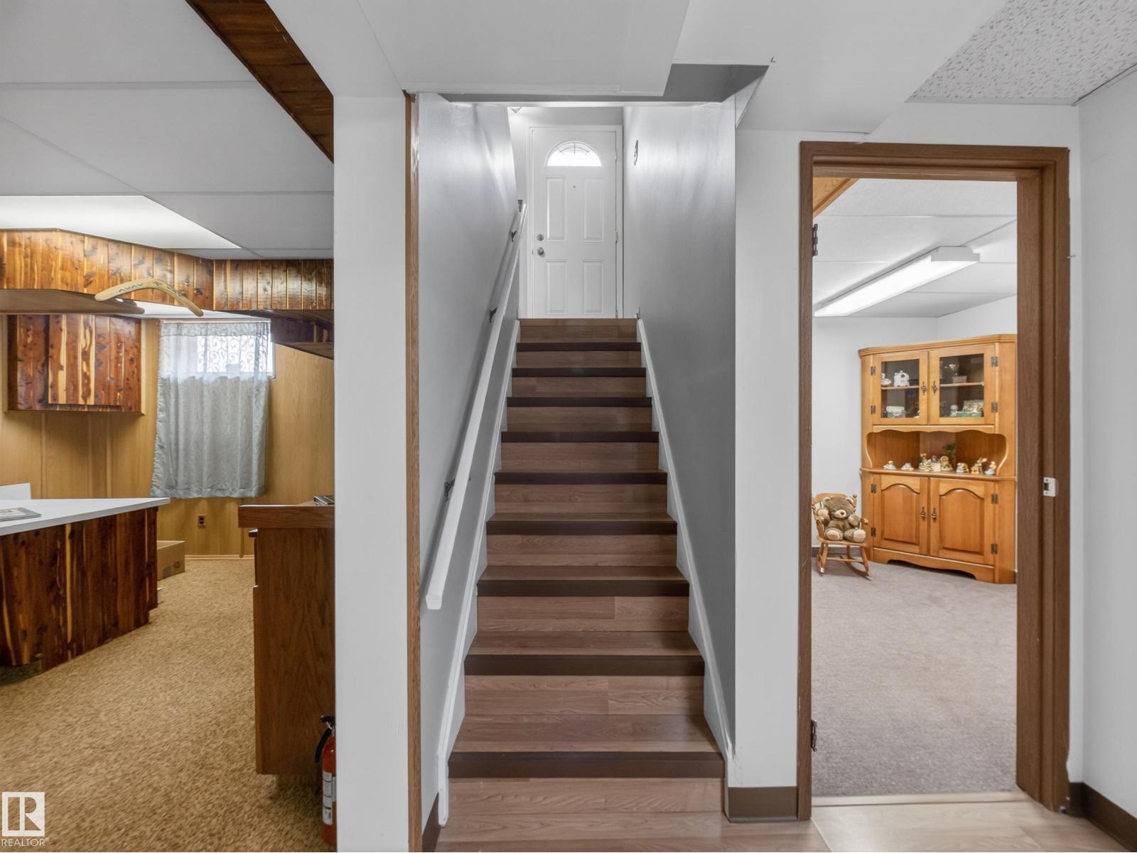 14408 77 ST NW - 37