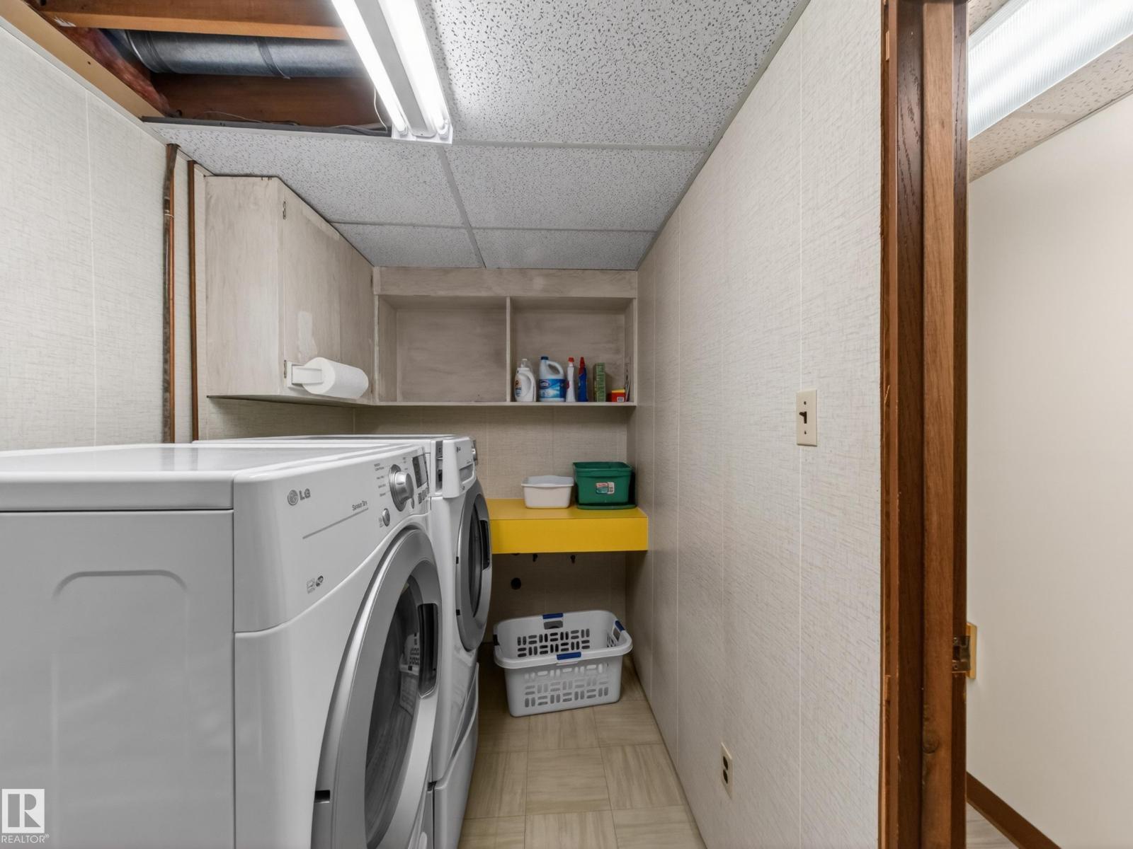 14408 77 ST NW - 54