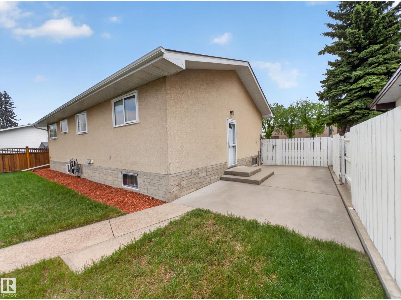 14408 77 ST NW - 60
