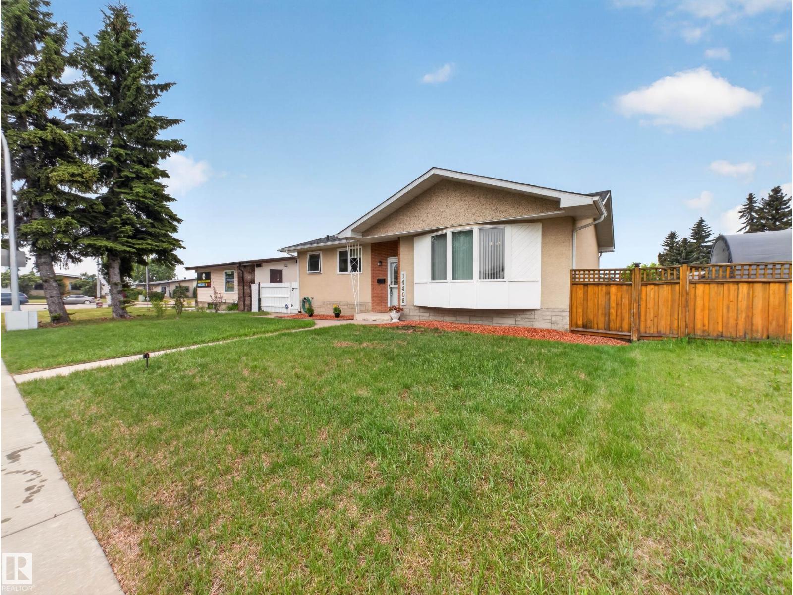 14408 77 ST NW - 65