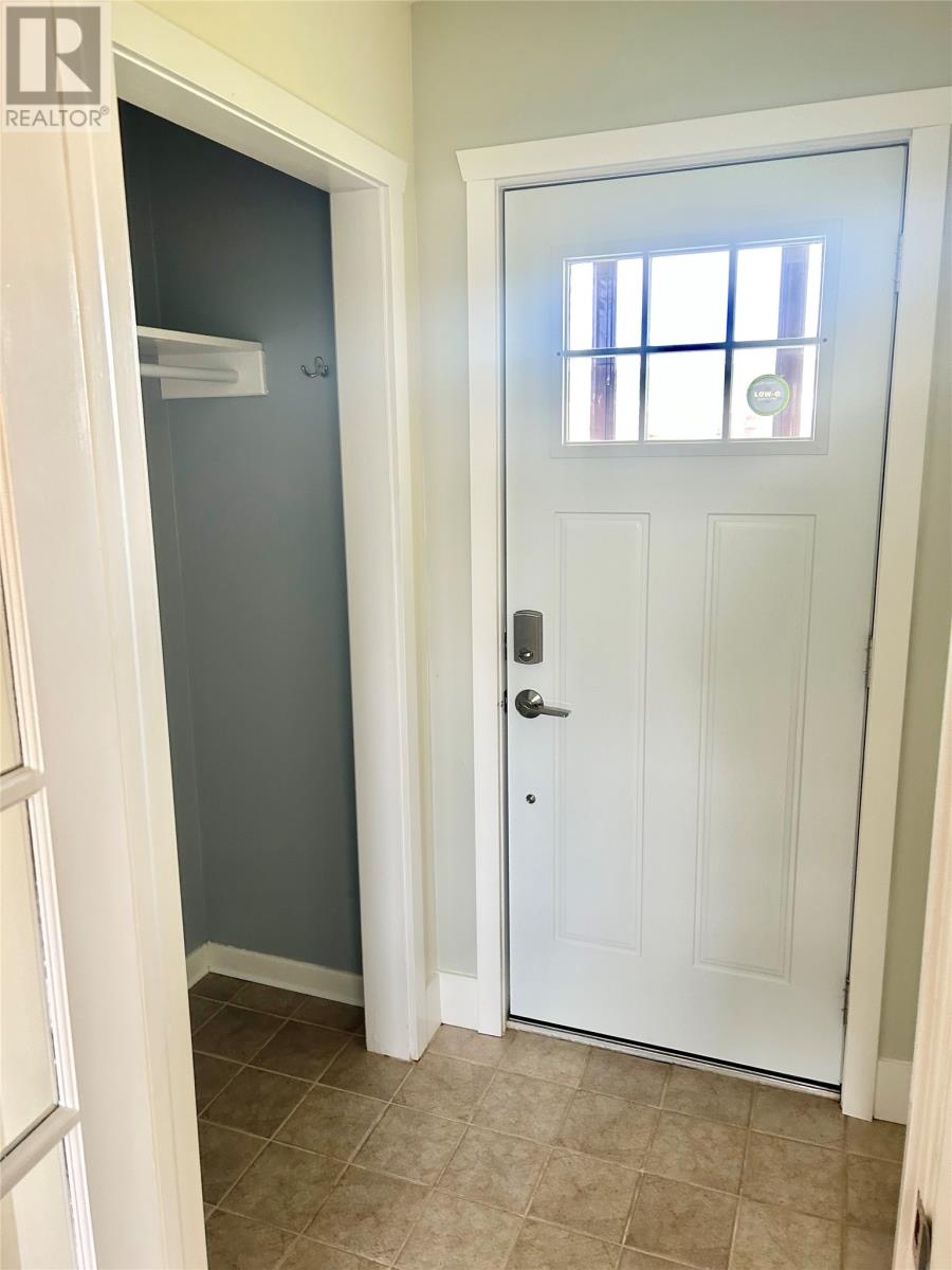 172 Elizabeth Drive - 10