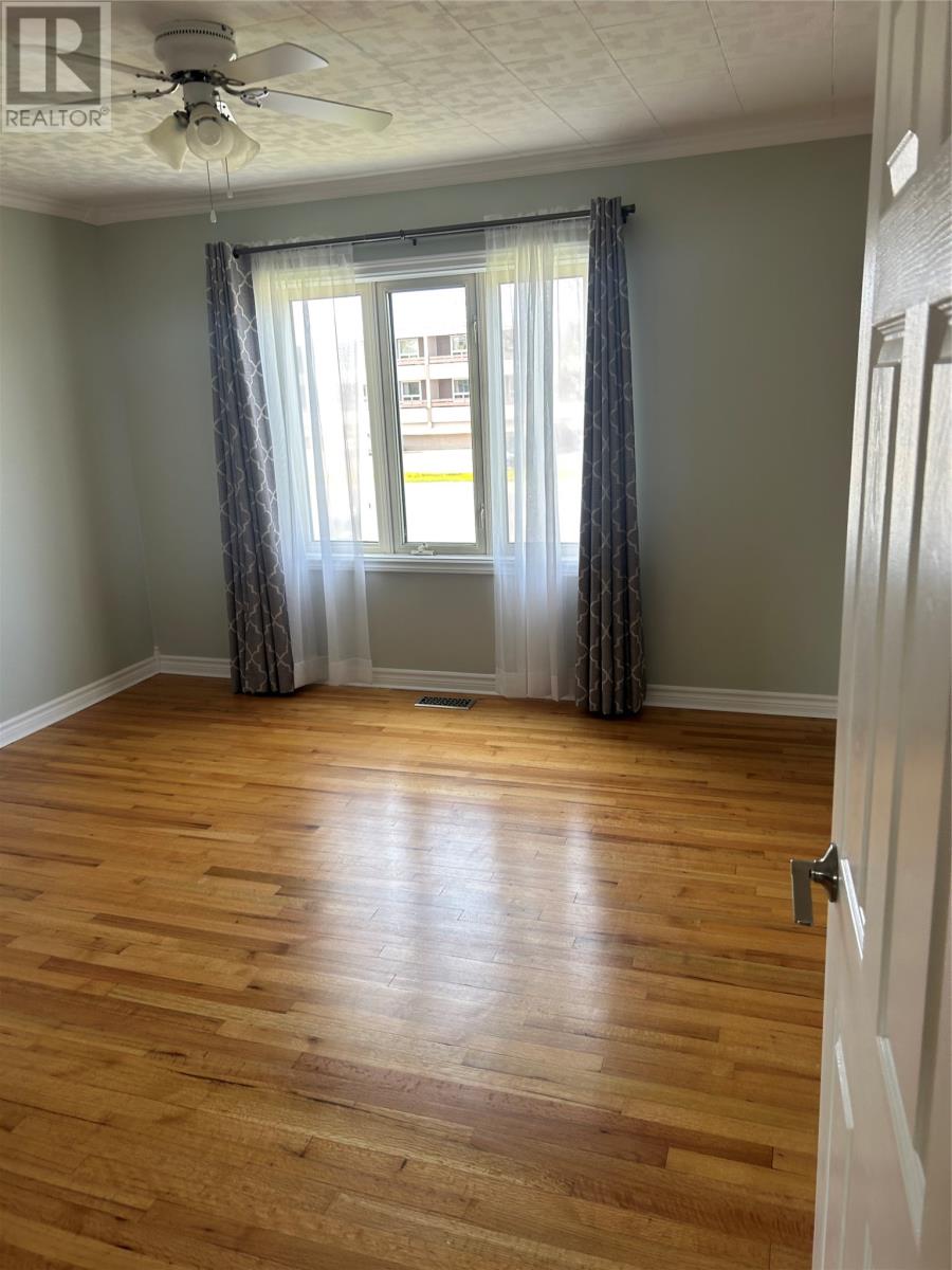 172 Elizabeth Drive - 12