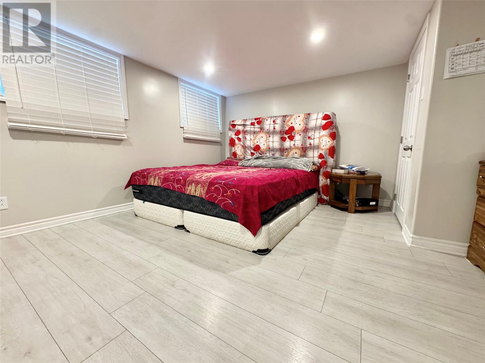 172 Elizabeth Drive - 24