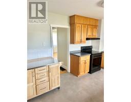 172 Elizabeth Drive thumbnail 3