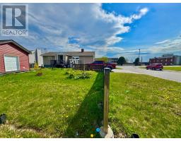 172 Elizabeth Drive thumbnail 33