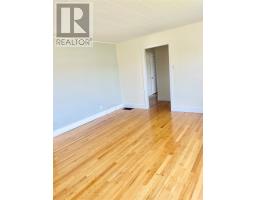 172 Elizabeth Drive thumbnail 8